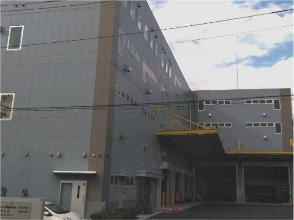 Opened a new distribution center in Kawasaki